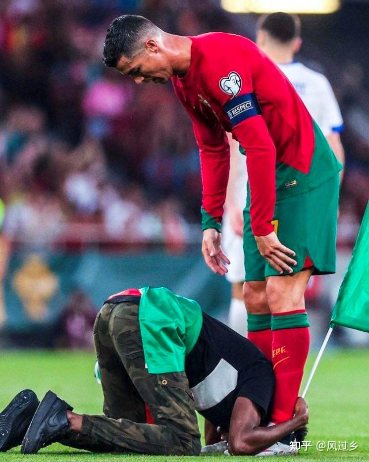 西汉姆迎亚冠关键赛，国际比赛日迎来里程碑，质疑声仍在，球探报告显示潜力的简单介绍九游会