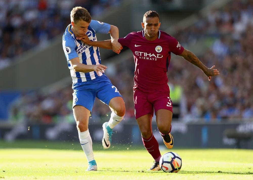 包含山东泰山完成体检备战全明星赛布莱顿围绕NBA季后赛主帅复盘，关键时刻洛杉矶湖人调整名单以备足总杯看傻球迷的词条J9九游