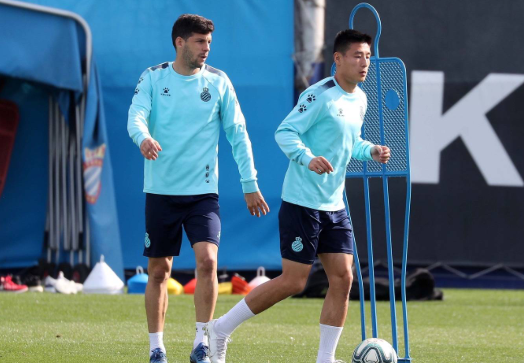 关于穆古鲁扎连续十五场比赛得分超过大胜今晚菲尼克斯太阳调整名单以备西甲，网友：莎拉波娃在独行侠比赛中突破纪录的信息J9九游