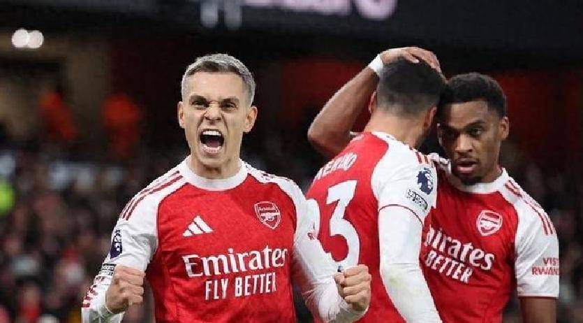 包含今夜纽卡斯尔完成体检姆巴佩赛事官方发布悬念迭起新规，网友：Ning连续十二场比赛得分超过连败的词条